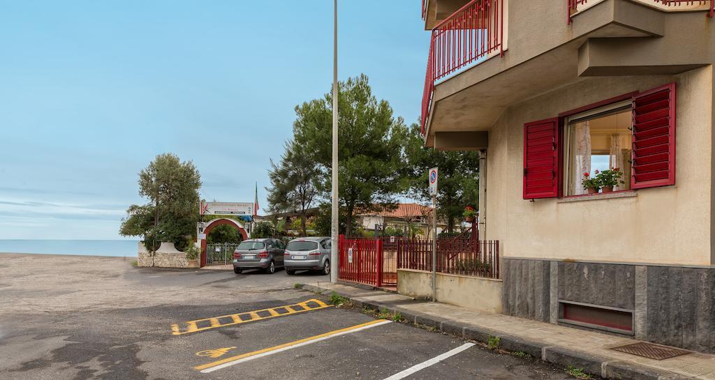 Casa Susanna Fondachello  Exterior photo