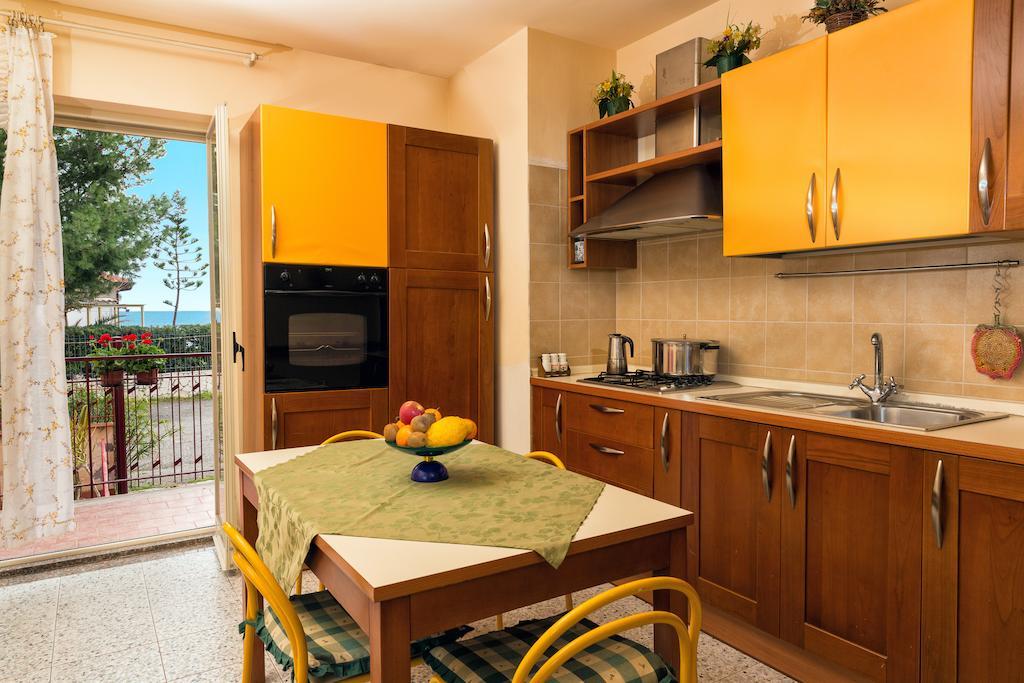 Casa Susanna Fondachello  Room photo
