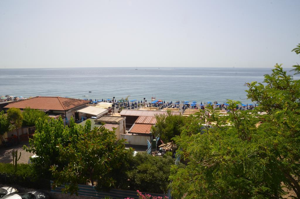 Casa Susanna Fondachello  Exterior photo